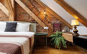 Wood House Republicii